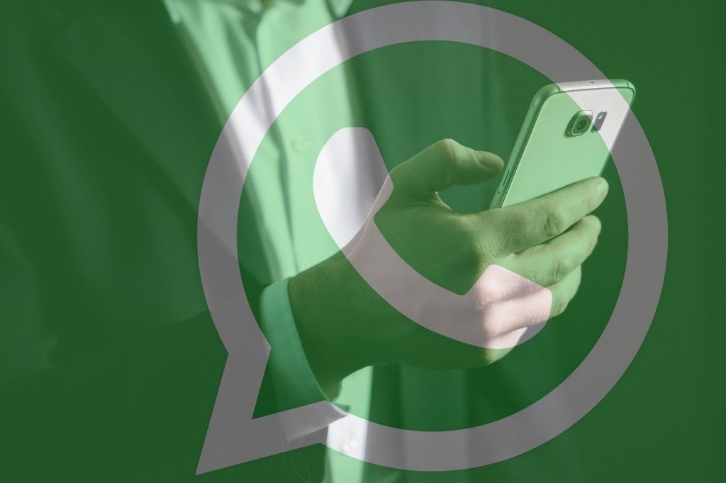 Conta Comercial WhatsApp: o que é e como fazer